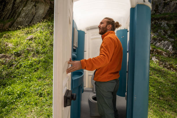 Best Porta potty rental near me  in Wayne, WV